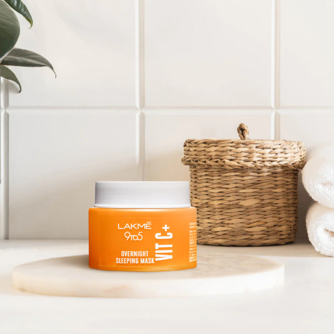 Lakme 9to5 VIT C+ Overnight Sleeping Mask 50g