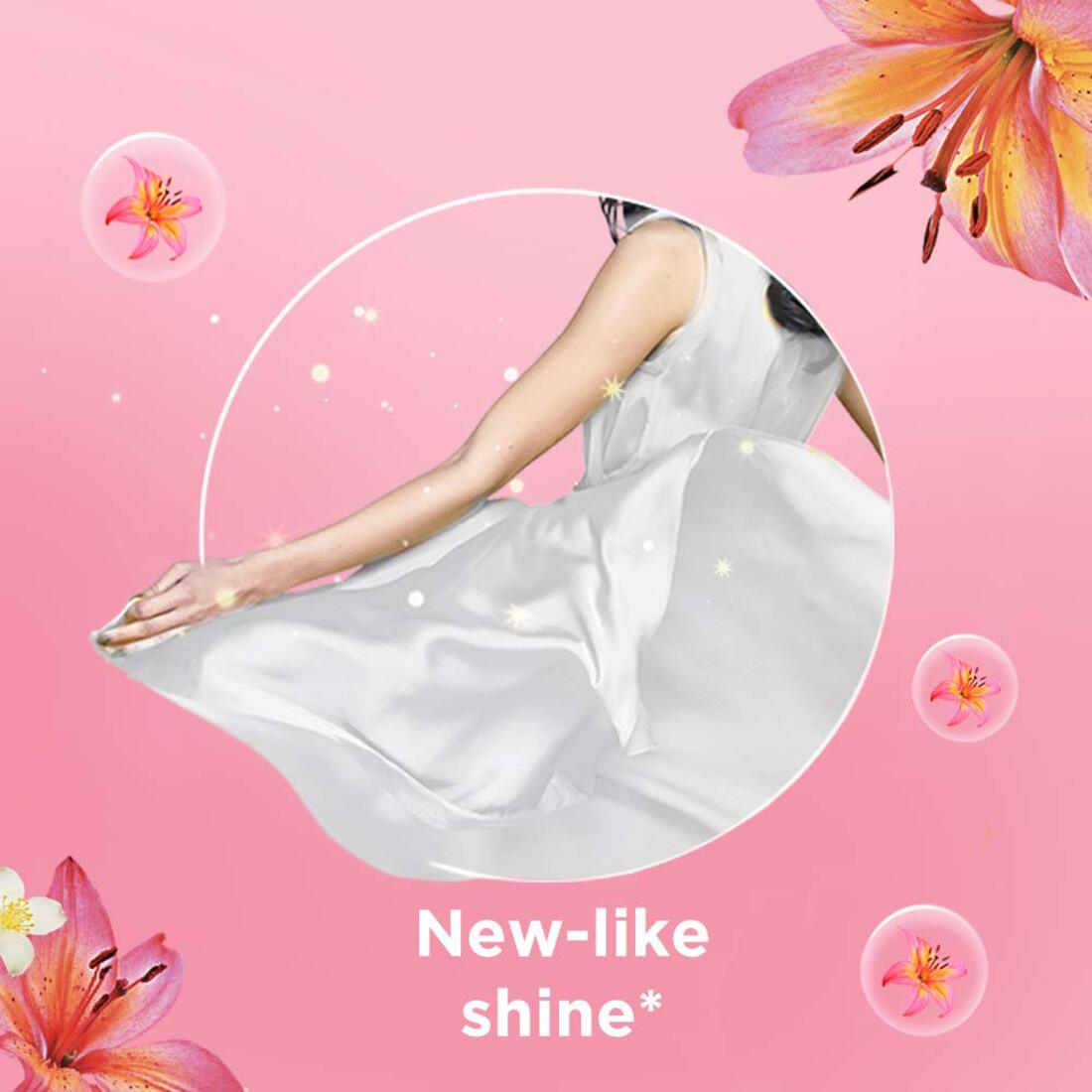 Comfort Fabric Conditioner Lily Fresh - Pack Of 1 (860ml) KartWalk