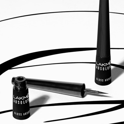 Lakme Absolute Gloss Artist Black Eyeliner 2.5ml